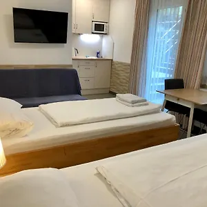 Ajo Terrace - Contactless Check-in Wien